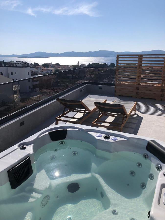 Apartment Rose Garden Sveti Filip i Jakov Ngoại thất bức ảnh